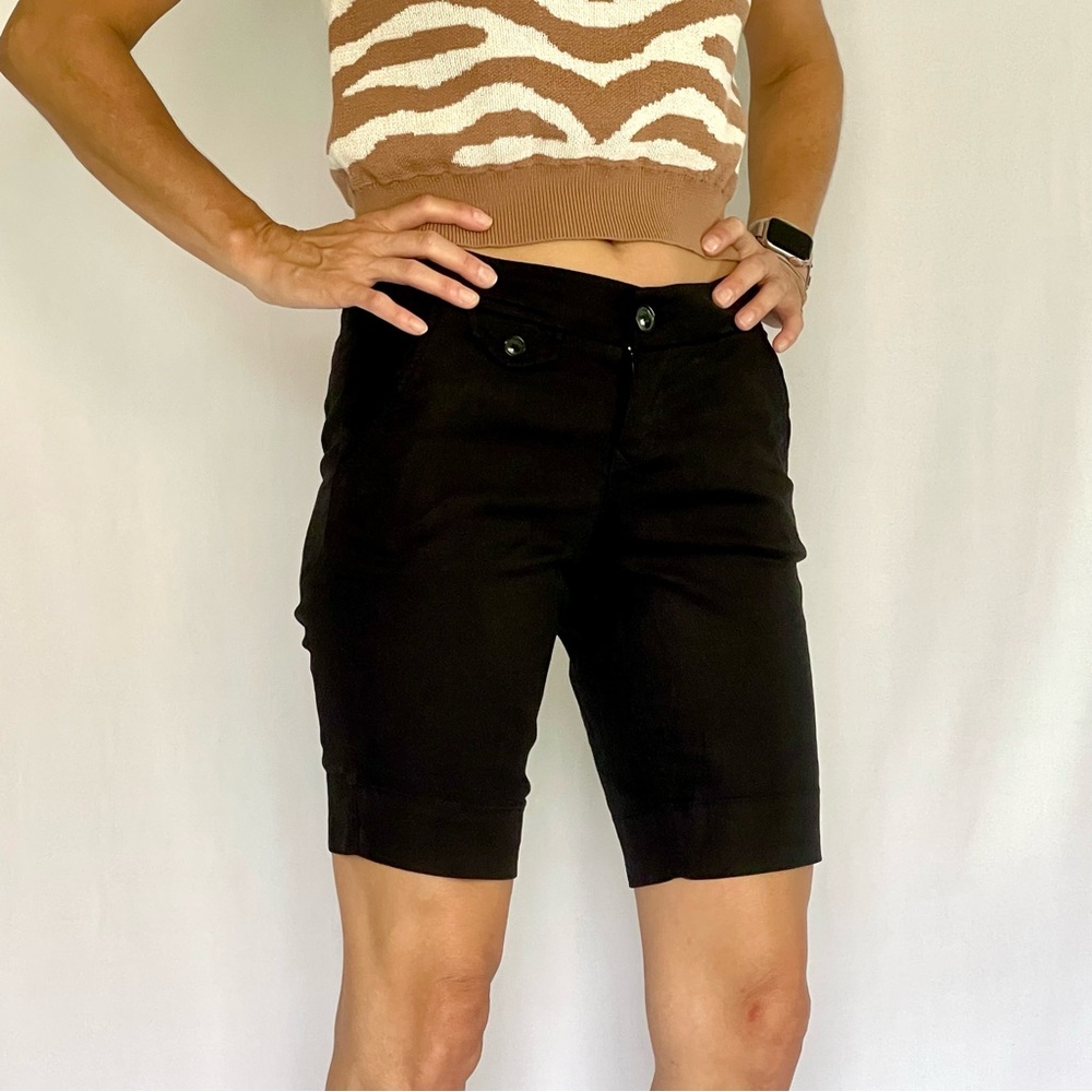 Linen Bermuda shorts